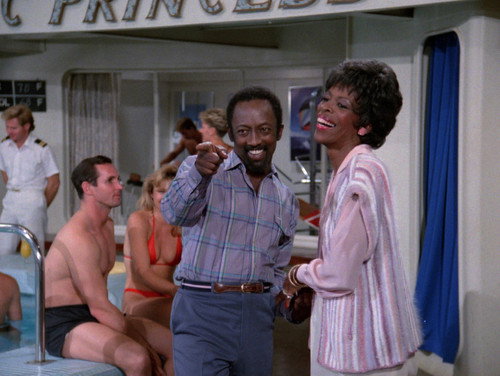 The Love Boat Season 9 Episode 21 - The Will/Deja Vu/The Prediction