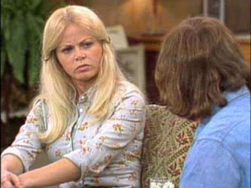 All in the Family Season 4 Episode 16 - Mike and Gloria Mix it Up
