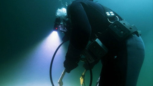 Bering Sea Gold Season 14 Episode 4 - Dive Till You Drop