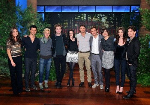 Robert Pattinson, Kristen Stewart, Taylor Lautner & Kellan Lutz, Ashley Greene, Nickki Reed, Jackson Rathbone, Peter Facinelli & Elizabeth Reaser, Bruno Mars still