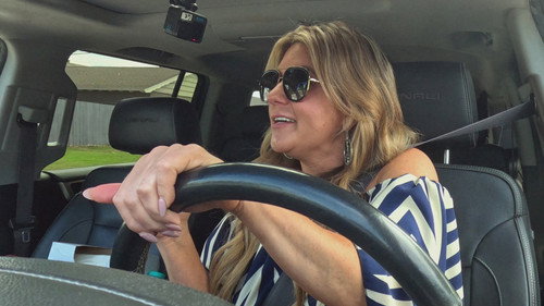 Storage Wars Season 17 Episode 3 - Million Dollar Brandi