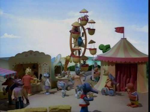 Hilltop Hospital Season 1 Episode 20 - Weasel Kneasal