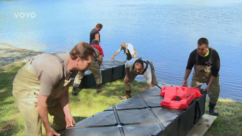 Building Wild Season 2 Episode 3 - Floating Getaway