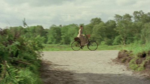 Sherlock Holmes Season 1 Episode 4 - The Solitary Cyclist