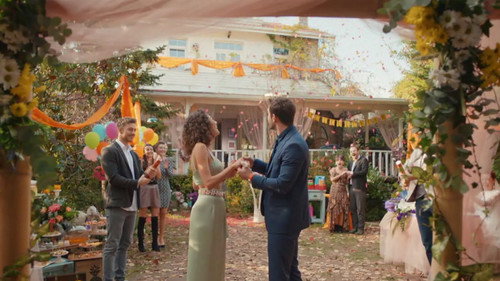 Everywhere I go Season 1 Episode 23 - You Are Everywhere