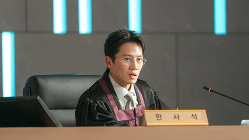 The Judge Returns Season 1 Episode 1 - Episode 1