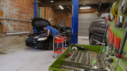 Car Issues Season 1 Episode 2 - Saab Story/Trucked Up