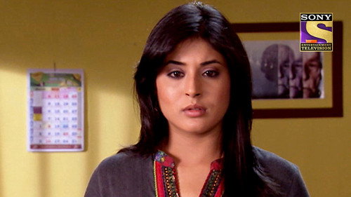 Rohan Develops Feelings for Nidhi still