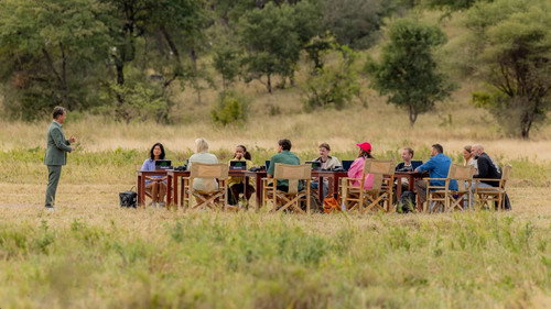 Wie is de Mol? Season 26 Episode 1 - Fumbling in the dark