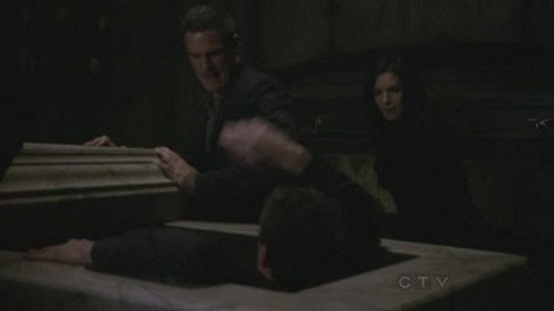 CSI: NY Season 8 Episode 6 - Get Me Out Of Here