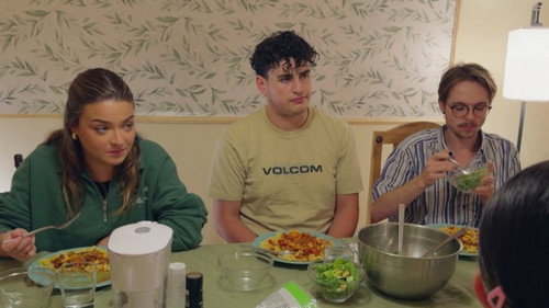 Episode 28 still