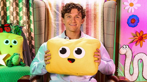 CBeebies Bedtime Stories Season 2 Episode 21 - Tom Holland - Superworm