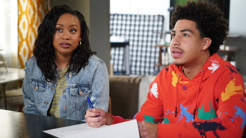 undefined Season 7 Episode 17 - Move-In Ready