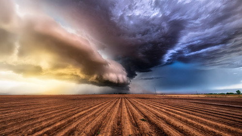In the Eye of the Storm Season 2 Episode 1 - Texas Derecho Disaster