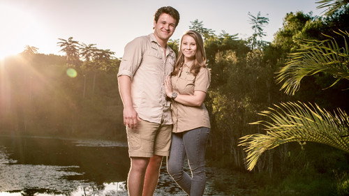 Crikey! It's the Irwins Season 1 Episode 6 - Irwin African Adventure