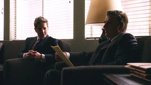 The Good Wife Season 3 Episode 17 - Long Way Home