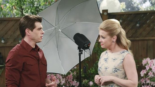 Melissa & Joey Season 3 Episode 34 - Uninvited