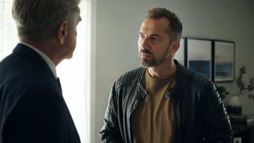 Episode 1704 still