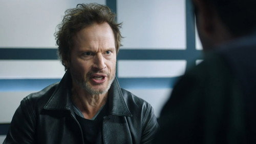 Episode 1609 still