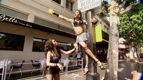 RuPaul's Drag Race Season 2 Episode 2 - Starrbootylicious