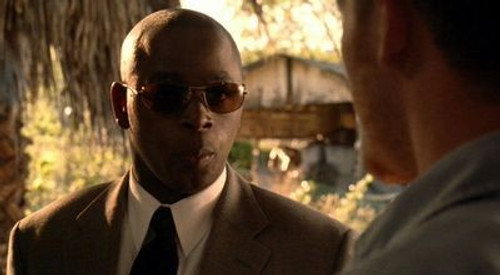 Numb3rs Season 1 Episode 12 - Noisy Edge