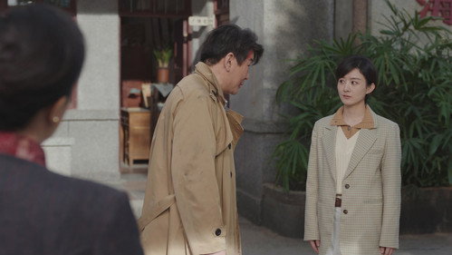 Episode 32 still