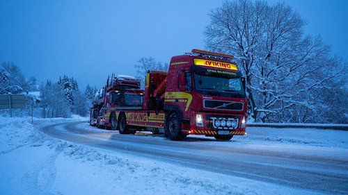 Ice Road Rescue Season 5 Episode 6 - Gridlock Hazard