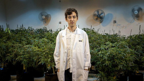 VICE Season 4 Episode 4 - Beating Blindness & White Collar Weed