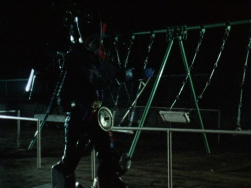 Kamen Rider Season 7 Episode 25 - It Even Attacts Airplanes!! The Strong Magnet Monster