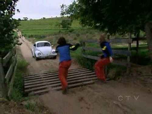 The Amazing Race Season 9 Episode 3 - I'm in Russia Playing with Dolls