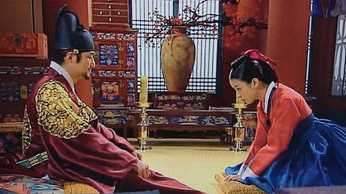 Dong Yi Season 1 Episode 15 - Dong Yi Turn Herself In