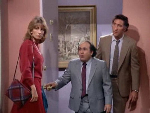 Taxi Season 5 Episode 13 - Louie Moves Uptown