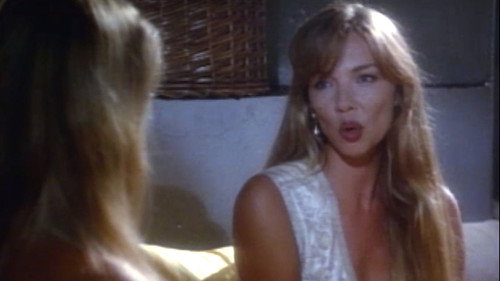 Acapulco H.E.A.T. Season 1 Episode 6 - Code Name: Feminine Intuition