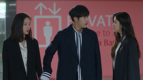 Tempted Season 1 Episode 26 - It’s You Who Hit Me