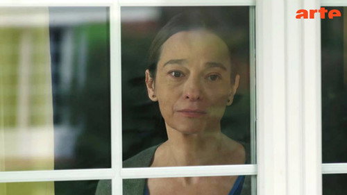 H24: 24 Hours, 24 Women, 24 Stories Season 1 Episode 3 - 09:00 : Revenge Porn