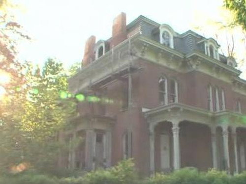 Fact or Faked: Paranormal Files Season 1 Episode 7 - Haunted Mansion Mist / Starlight Intruder