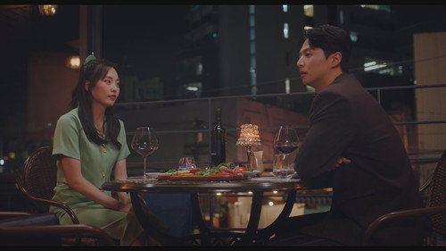 Mina, You Changed Your Profile Picture Again Season 1 Episode 6 - Episode 6