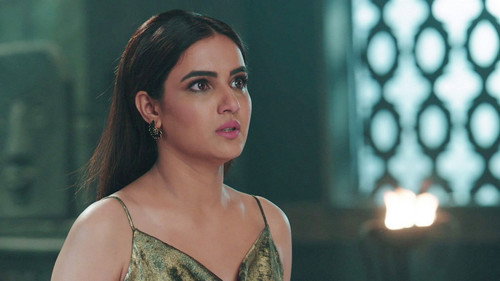 Naagin Season 4 Episode 9 - Nayantara Vows to Destroy Brinda!