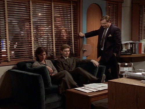 NewsRadio Season 2 Episode 4 - The Breakup