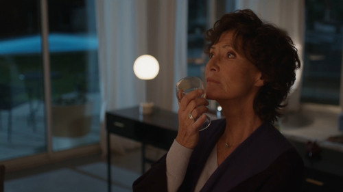 Episode 1377 still