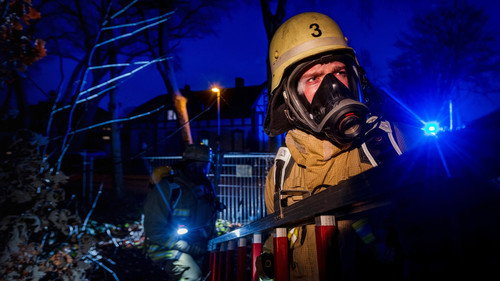 Feuer & Flamme Season 11 Episode 10 - New Year's Eve shift in Duisburg