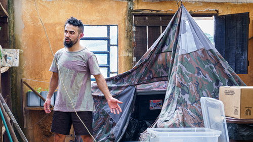 Extreme Cheapskates Brazil Season 1 Episode 2 - The Happy Cheapskate and the Cheapskate Caveman