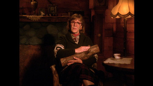 Log Lady Introduction - S02E11 still