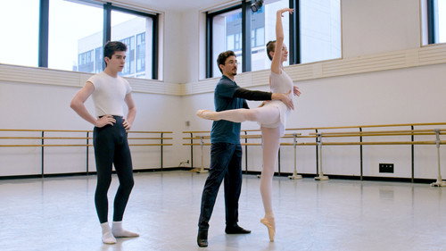 On Pointe Season 1 Episode 1 - Getting In