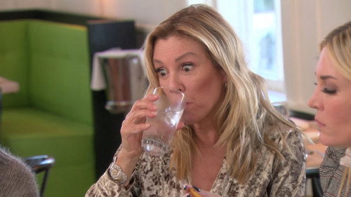 The Real Housewives of New York City Season 10 Episode 4 - War and P.O.S.