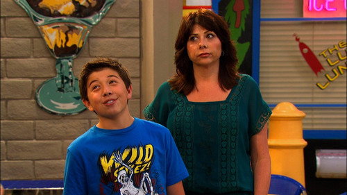 Good Luck Charlie Season 2 Episode 26 - Return to Super Adventure Land