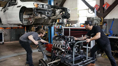 Hot Rod Garage Season 9 Episode 3 - 1,000-Horsepower Street Car Project Hits the Dyno!! Can HOT ROD Garage Hit the Big Number or What?!