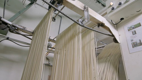 How It's Made Season 31 Episode 9 - Cotton, Rodeo Roping Chutes, Asian Noodles, Rotary Engines