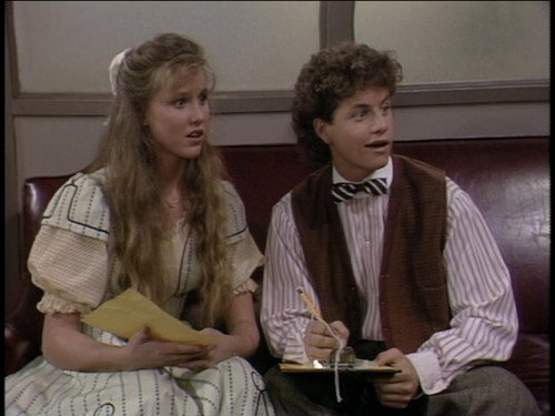 Growing Pains Season 3 Episode 10 - Broadway Bound
