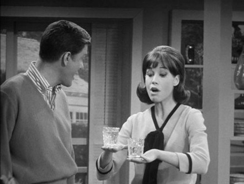 The Dick Van Dyke Show Season 5 Episode 27 - The Man from My Uncle